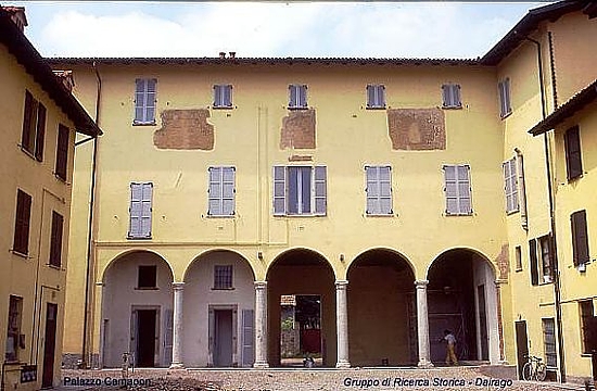 Palazzo Camaóón
